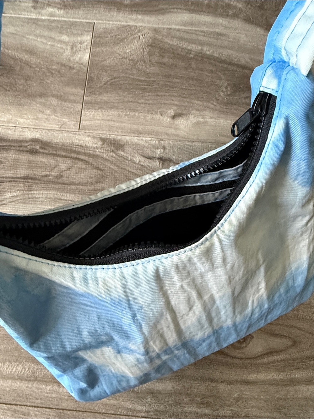 Baggu Cloud Print Mini Shoulder Bag - Picture 3 of 3